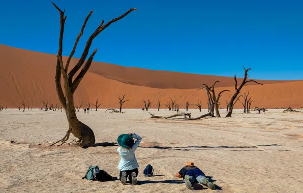 Sand, women, the sky, trees, blue, people, hills, desert