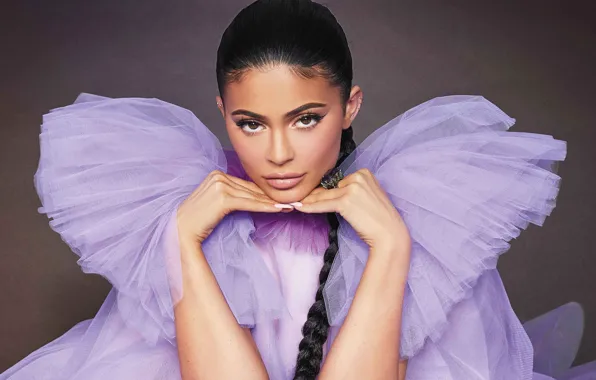 Look, girl, arrows, makeup, Kylie Jenner, Interview Magazine