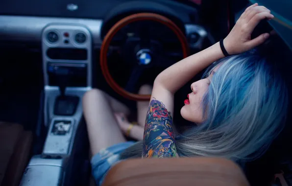Picture auto, girl, hair, tattoo, lips, bracelet