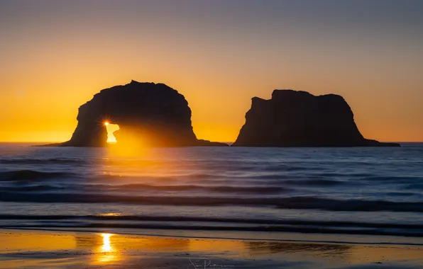 Sea, the sun, landscape, rocks, dawn, arch