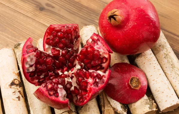 Picture fruit, slices, garnet, birch twigs