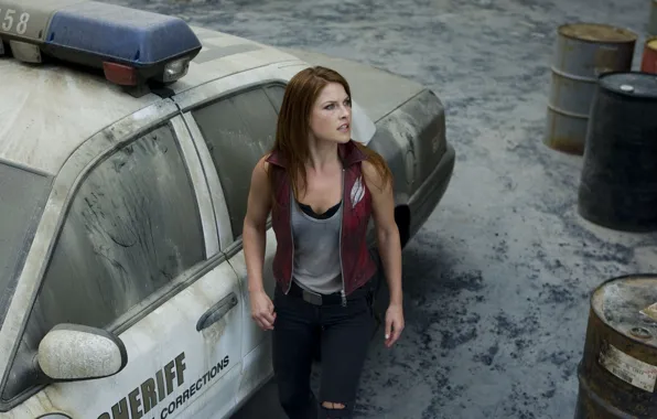 Picture pose, Claire Redfield, figure, Ali Larter, Claire Redfield, machine, Ali Larter, Resident Evil: Afterlife
