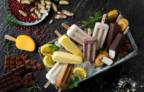 Ice, lemon, chocolate, ice cream, banana, mint, garnet, peanuts
