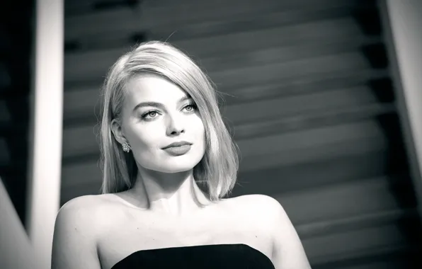 Margot Robbie, Margot Robbie, Oscar Party Hosted