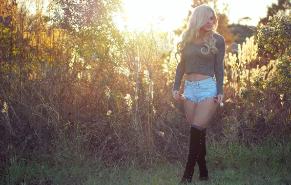 Picture girl, shorts, boots