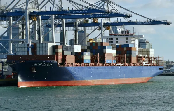 Port, a container ship, cargo portal