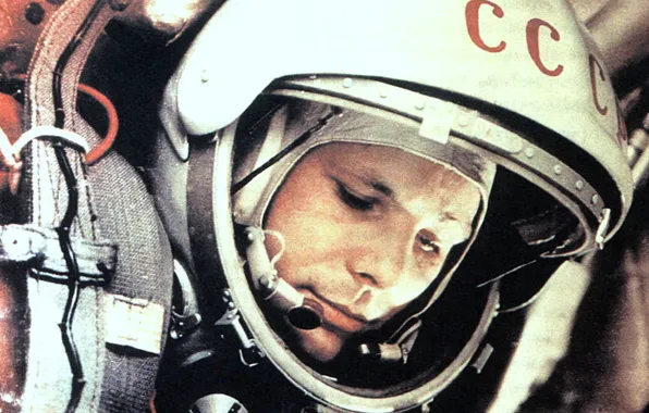 The suit, Gagarin, first kosmonaft