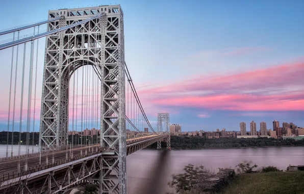 Picture the city, river, New York, the George Washington bridge