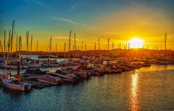 The sky, water, the sun, rays, light, sunset, bright, the city