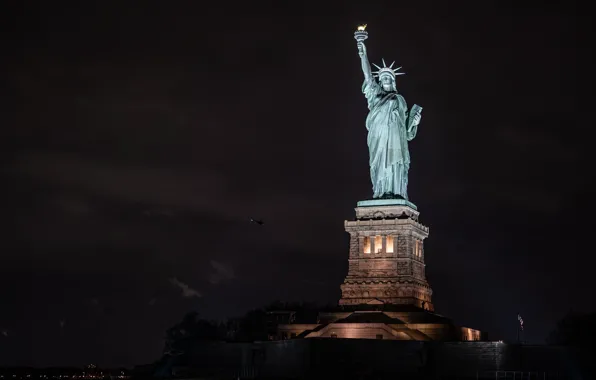 Freedom, night, USA, New York City