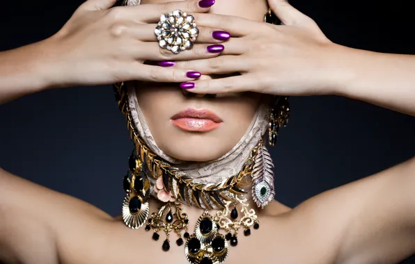 Picture woman, rings, jewelry