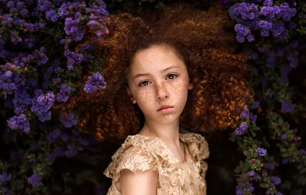 Picture girl, freckles, curls, flowering, Paulina Stalij-Duczman