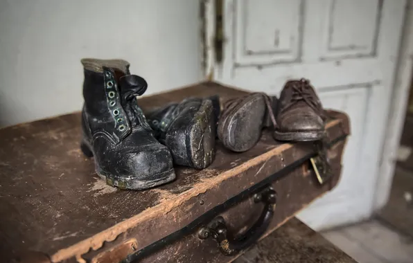 Background, boots, suitcase