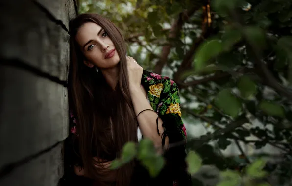 Look, girl, Ann Nevreva