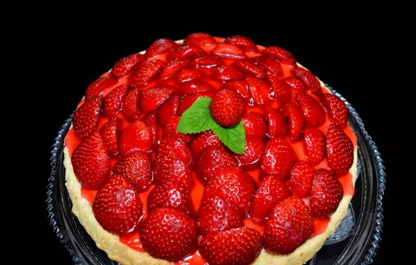 Berries, strawberry, pie, cake, black background
