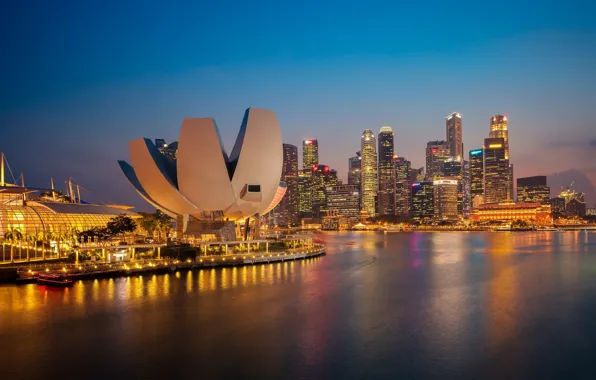 The city, the evening, Singapore