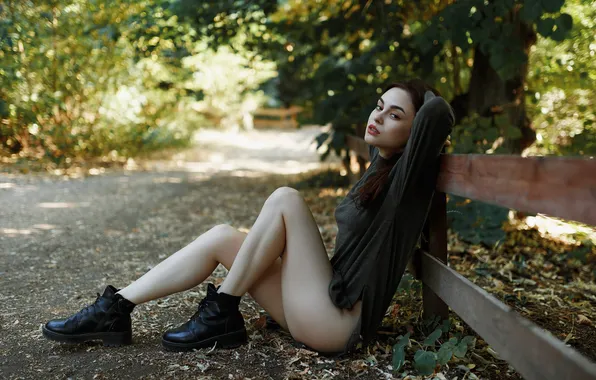 Look, the sun, trees, sexy, pose, model, makeup, shoes