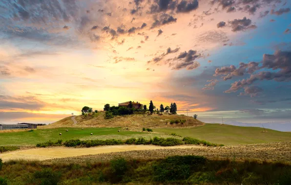 Clouds, hill, Italy, house, Tuscany