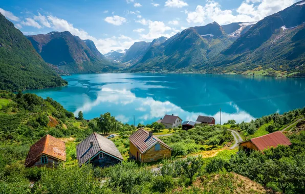 Picture lake, Norway, houses, Sogn and Fjordane