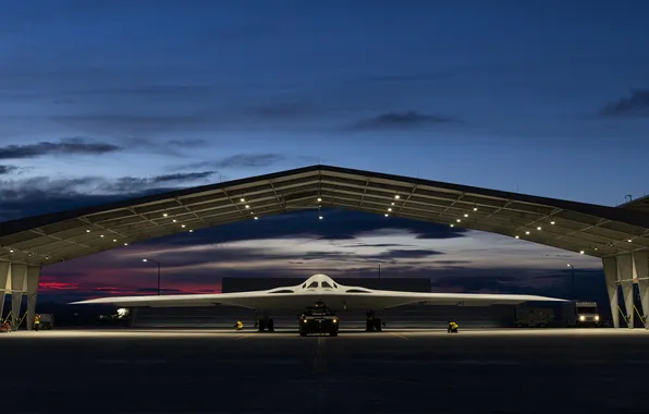 Hangar, UNITED STATES AIR FORCE, strategic bomber, a promising American, Northrop Grumman B-21 Raider