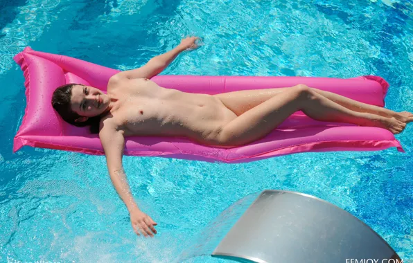 Beautiful, Erotic, Nude, Swimming Pool, Serena Wood