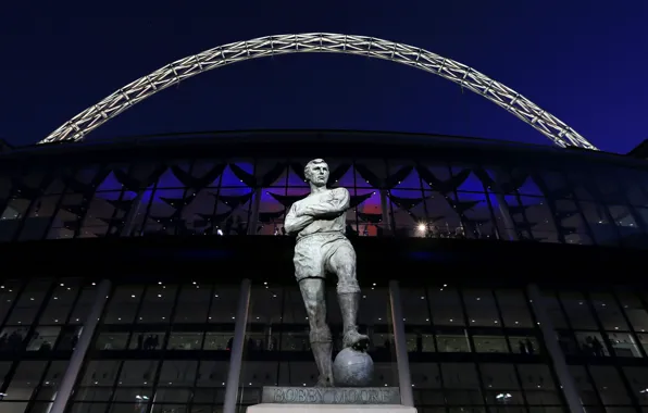 Football, London, monument, statue, Bobby Moore, Wembley stadium