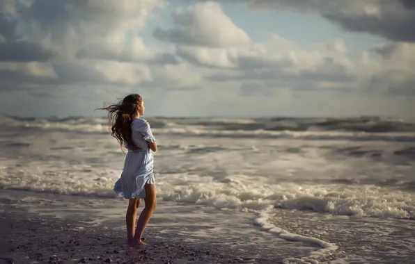 SEA, HORIZON, The SKY, CLOUDS, DRESS, SURF, SHORE, MOOD