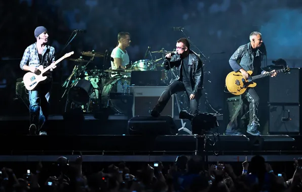 Picture touring, U2 In Concert, rock and roll