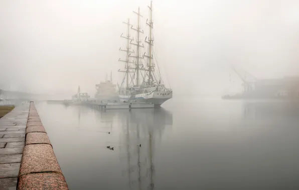 Picture fog, sailboat, The world, Saint Petersburg