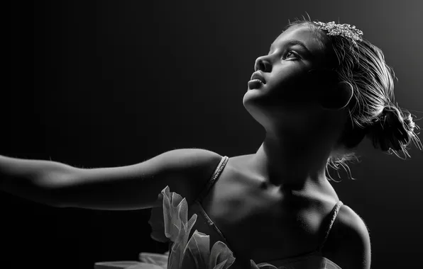 Look, light, face, pose, the dark background, child, portrait, dance