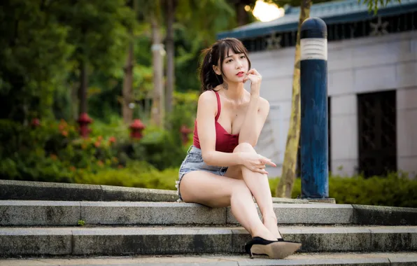 Picture girl, street, Asian