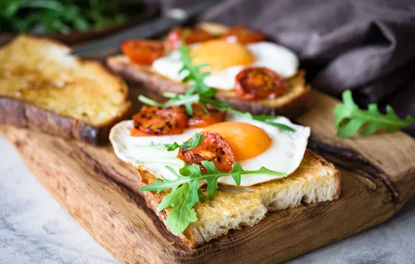 Food, Breakfast, bread, scrambled eggs, tomatoes, sandwiches, cutting Board