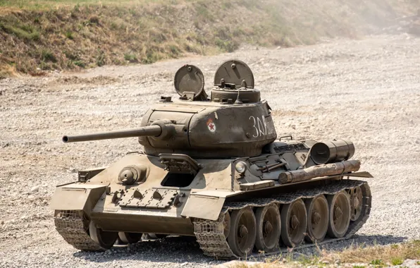 Field, tank, Soviet, average, T-34-85