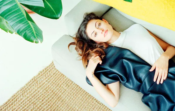 Photoshoot, Phoebe Tonkin, Phoebe Tonkin, Catalogue
