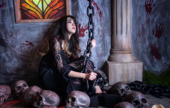 Girl, skull, chain