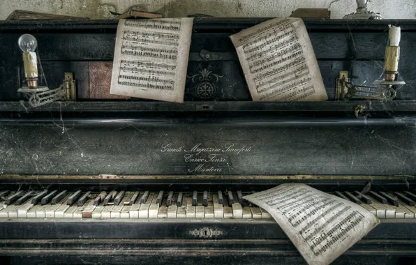 Picture notes, music, piano