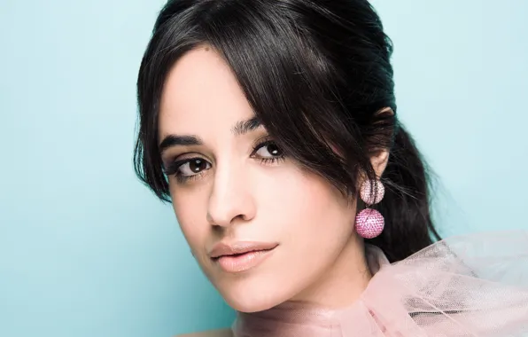 Picture look, girl, face, earrings, Camila Hair