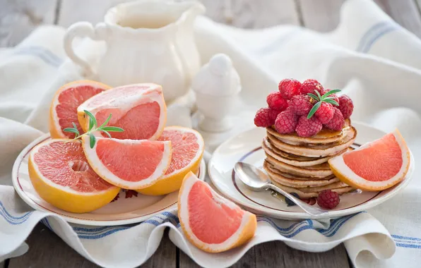 Picture berries, raspberry, pancakes, grapefruit