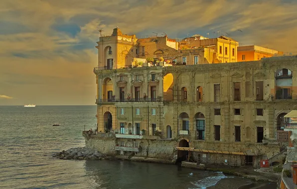 Picture sea, Italy, Naples, Palace of Donna Anna, The Palazzo Donn'anna