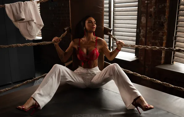 Chest, girl, pose, feet, the ring, bra, pants, Alexander Semanin