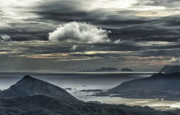 The sky, shore, Cloud