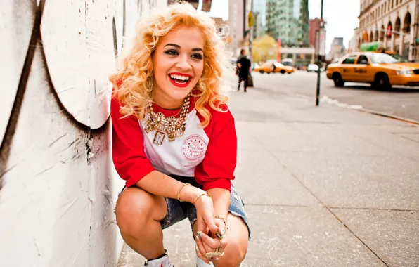 Smile, wall, Rita Ora, Gino DePinto