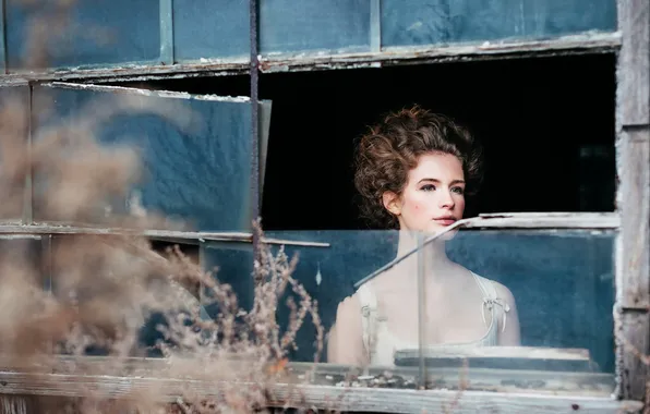 Picture girl, background, window