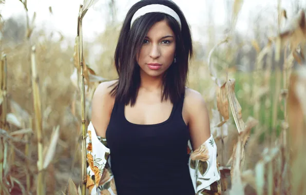 GIRL, LOOK, NATURE, BRUNETTE, MIKE, NATALIA RUIZ