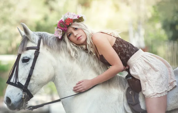 Picture girl, horse, wreath, Nelly Lehtinen, Nelly &ampamp; Horse