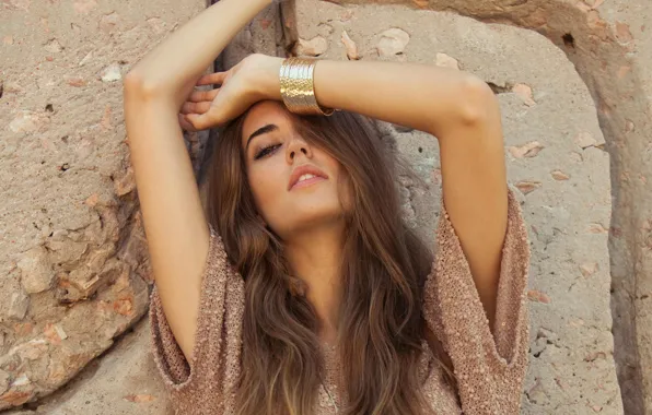 Girl, face, pose, model, hands, bracelets, Clara Alonso