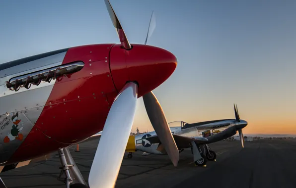 Fighters, propeller, the airfield