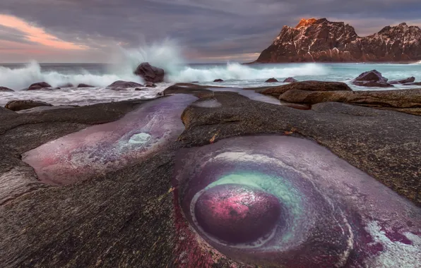 Sea, rocks, shore