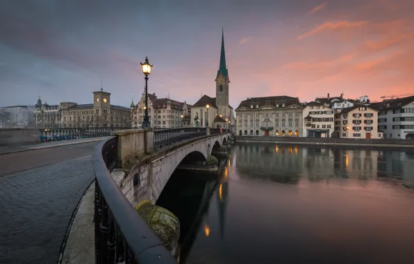 Picture bridge, the city, river, Zurich