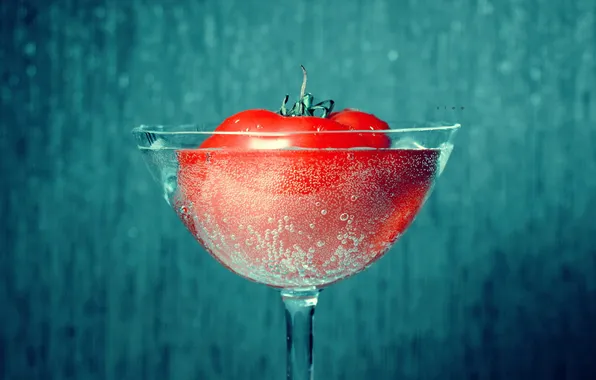 Picture bubbles, Glass, tomato